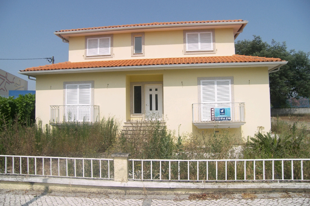 Casas para Venda em Carregal do Sal CasaExpress.pt